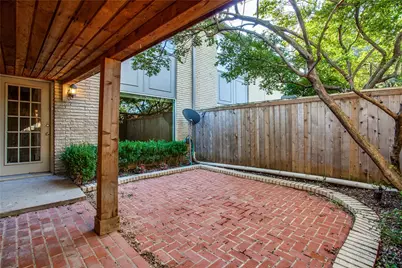 7404 W Northwest Highway #1, Dallas, TX 75225 - Photo 12