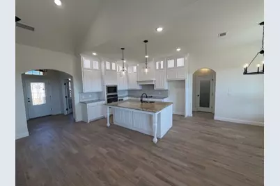 1025 Deer Island Court, Azle, TX 76020 - Photo 4