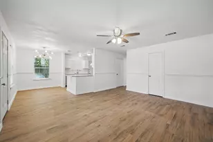 510 S 1st St, Sherman, TX 75090 - Photo 6