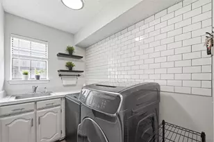 3317 Sandy Trail Ln, Plano, TX 75023 - Photo 32