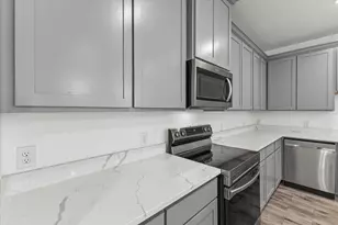 3045 Barling St, Greenville, TX 75401 - Photo 10