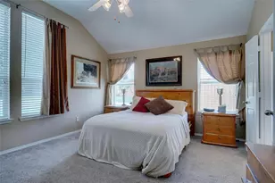 800 Chrissy Creek Ln, Euless, TX 76040 - Photo 10