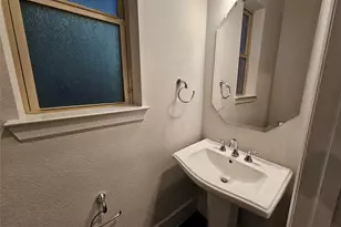 1139 Manacor Ln, Dallas, TX 75212 - Photo 16