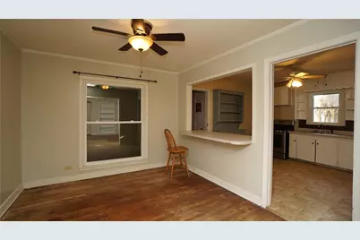 1300 W Day Street, Denison, TX 75020 - Photo 4