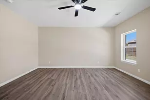 2222 Water Crest Ln, Glenn Heights, TX 75154 - Photo 24