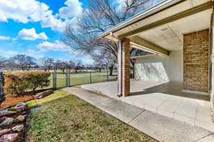 3212 Laurel Oaks Ct, Garland, TX 75044 - Photo 28