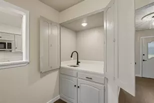 4205 W Pleasant Forest St, Arlington, TX 76015 - Photo 12