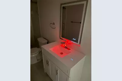 1618 San Francisco Street, Carrollton, TX 75007 - Photo 28