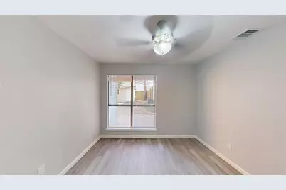 1618 San Francisco Street, Carrollton, TX 75007 - Photo 18