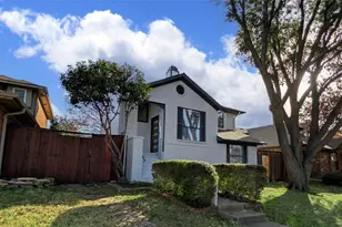 1618 San Francisco St, Carrollton, TX 75007 - Photo 2