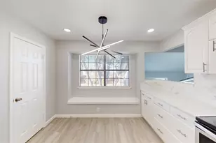 1618 San Francisco St, Carrollton, TX 75007 - Photo 8