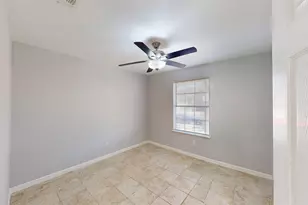 1618 San Francisco St, Carrollton, TX 75007 - Photo 22