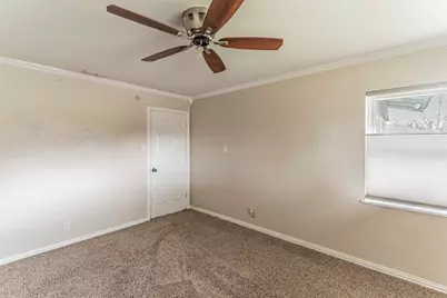 1603 W 4th Street, Irving, TX 75060 - Photo 8