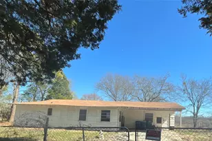 454 Luther Ln, Mabank, TX 75156 - Photo 1