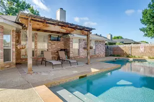 1008 Vaden Ave, Burleson, TX 76028 - Photo 16