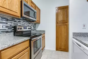 7340 Skillman St, Dallas, TX 75231 - Photo 12