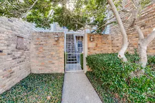 7340 Skillman St, Dallas, TX 75231 - Photo 2