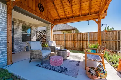 562 Water Valley Drive, Lavon, TX 75166 - Photo 2