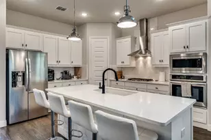 333 Foxthorne Way, Little Elm, TX 75068 - Photo 12