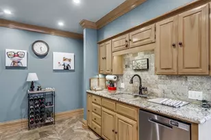 4225 Brook Tree Dr, Fort Worth, TX 76109 - Photo 10