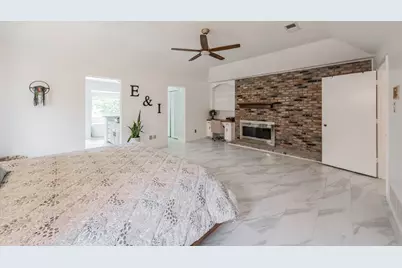 2211 Midhurst Drive, Arlington, TX 76013 - Photo 14