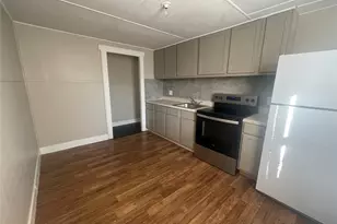 1009 E Humbolt St, Fort Worth, TX 76104 - Photo 2