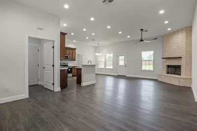 905 W Cardinal Street, Ector, TX 75439 - Photo 4