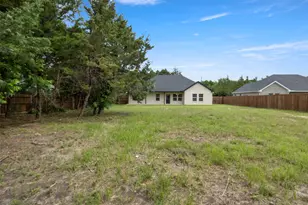 905 W Cardinal St, Ector, TX 75439 - Photo 28