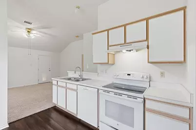 804 Castlewick Court, Arlington, TX 76018 - Photo 12