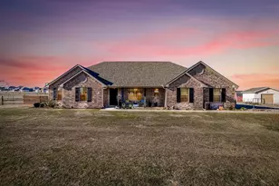 6104 Kentucky St, Joshua, TX 76058 - Photo 32