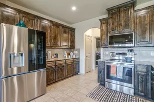 6104 Kentucky St, Joshua, TX 76058 - Photo 10