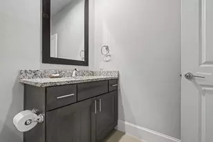 704 18th St, Plano, TX 75074 - Photo 26