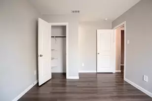 2222 Echo Lake Dr, Dallas, TX 75253 - Photo 4