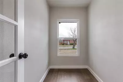 613 Freeman Drive, Garland, TX 75040 - Photo 20