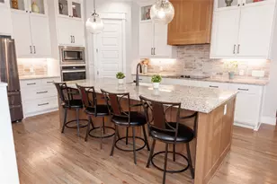 230 Low Bird Ln, Waxahachie, TX 75167 - Photo 2