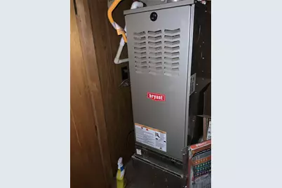 131 Hillcrest Street, Jacksboro, TX 76458 - Photo 22