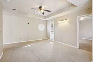 4519 Edge Creek Ln, Arlington, TX 76017 - Photo 18