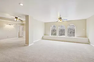 4519 Edge Creek Ln, Arlington, TX 76017 - Photo 16