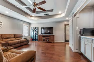 7312 Hialeah Cir W, North Richland Hills, TX 76182 - Photo 10