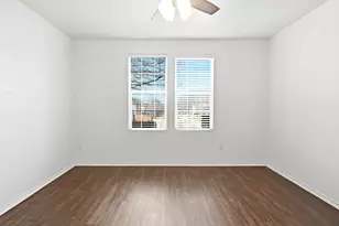 1246 Yukon Dr, Glenn Heights, TX 75154 - Photo 16