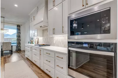 11008 Familia Real Drive, Benbrook, TX 76126 - Photo 8