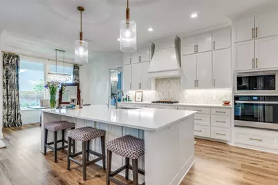 11008 Familia Real Drive, Benbrook, TX 76126 - Photo 10