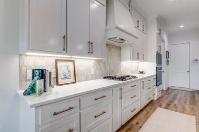 11008 Familia Real Drive, Benbrook, TX 76126 - Photo 12