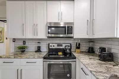 2740 Maceo Circle, Dallas, TX 75216 - Photo 8