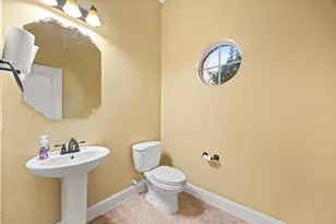 8526 Kingsley Cir, Granbury, TX 76049 - Photo 34