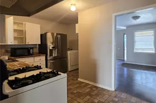 8307 Bunche Dr, Dallas, TX 75243 - Photo 14