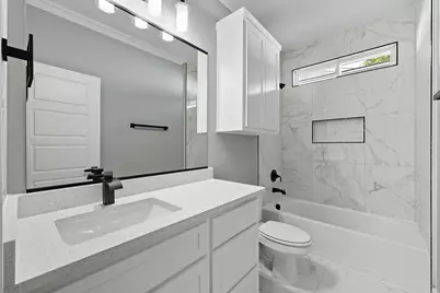 2513 Laurel Street, Grand Prairie, TX 75050 - Photo 12