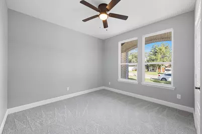 2513 Laurel Street, Grand Prairie, TX 75050 - Photo 10