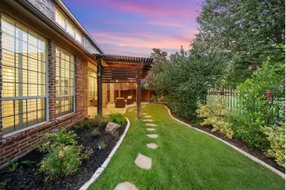 8221 Paisley, The Colony, TX 75056 - Photo 2