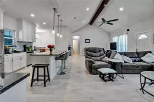 108 Dexter Ln, Poolville, TX 76487 - Photo 4